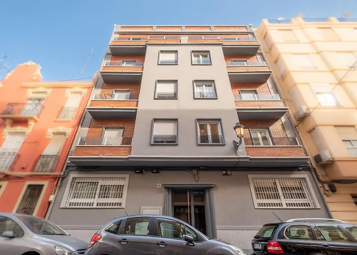 Spacious & Clean In Quiet Area * Valencia