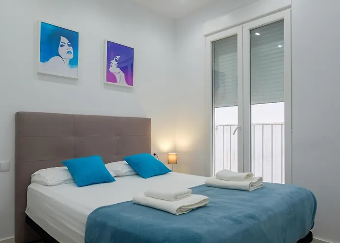 Spacious & Clean In Quiet Area Valencia